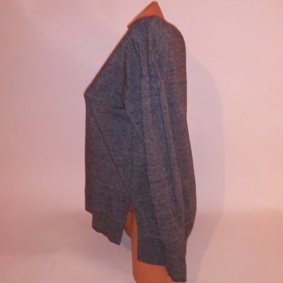 Athleta Sweater Small Gray Marl Long Sleeve Side Slits Crew Neck Pit to Pit 20.5 - Picture 7 of 10